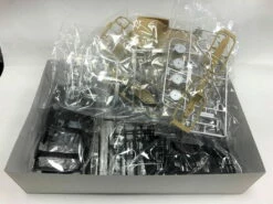 Aoshima Knight Rider KITT SPM Mode Season 5 Modellauto 1:24 Plasik Bausatz -D-Edition Verkäufe Aoshima Knight Rider Kitt SPM Mode Plasik Bausatz HW ABK043554 4