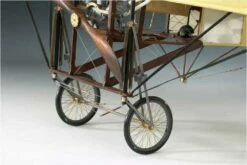 Amati Flugzeug Bleriot XI 1909 Historisches Flugmodell 1:10 Baukasten 5 Amati Flugzeug Bleriot XI 1909 Historisches Flugmodell 1:10 Baukasten -D-Edition Verkäufe Krick Bleriot XI 1909 Baukasten AMATI KR 25201 3
