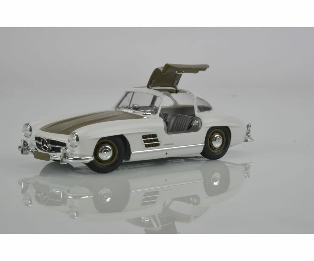 Tamiya Mercedes Benz 300SL Flügeltürer 1:24 Platik Modellbau Auto Bausatz 7 Tamiya Mercedes Benz 300SL Flügeltürer 1:24 Platik Modellbau Auto Bausatz – Bild 7