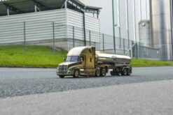 Tamiya RC U.S.Tankauflieger 2Achs Gallant Eagle 1:14 Anhänger 7 Tamiya RC U.S.Tankauflieger 2Achs Gallant Eagle 1:14 Anhänger -D-Edition Verkäufe Tamiya RC U S Tankauflieger 2Achs Gallant Eagle LKW Auflieger Anhaenger CT 300056333 4