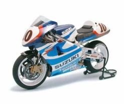Tamiya Suzuki RGV Gamma XR89 #10 1999 Motorrad 1:12 Plastik Modellbau Bausatz